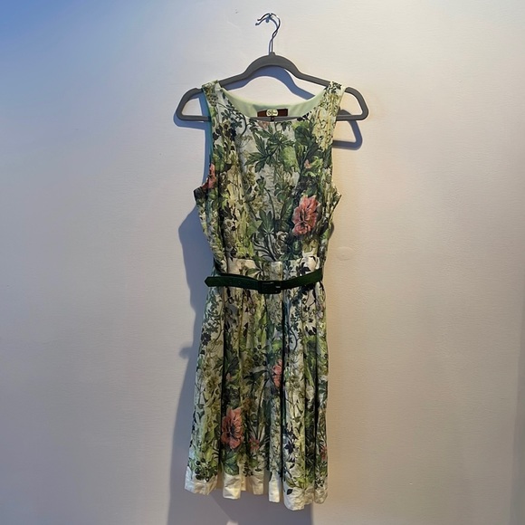 Eva Franco Floral Dress with belt size 10 - Picture 7 of 13